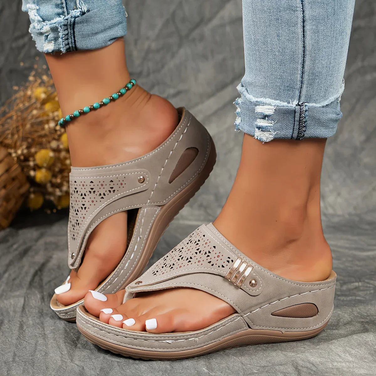 Sandale de la hauteur Confort et Style