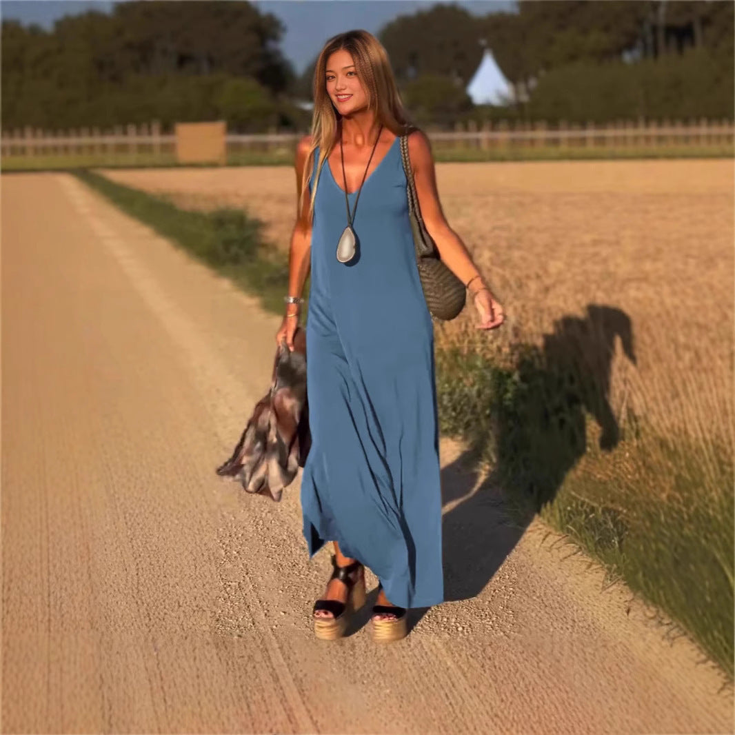 Robe à Bretelles Décolletée – L'Élégance Sensuelle au Quotidien