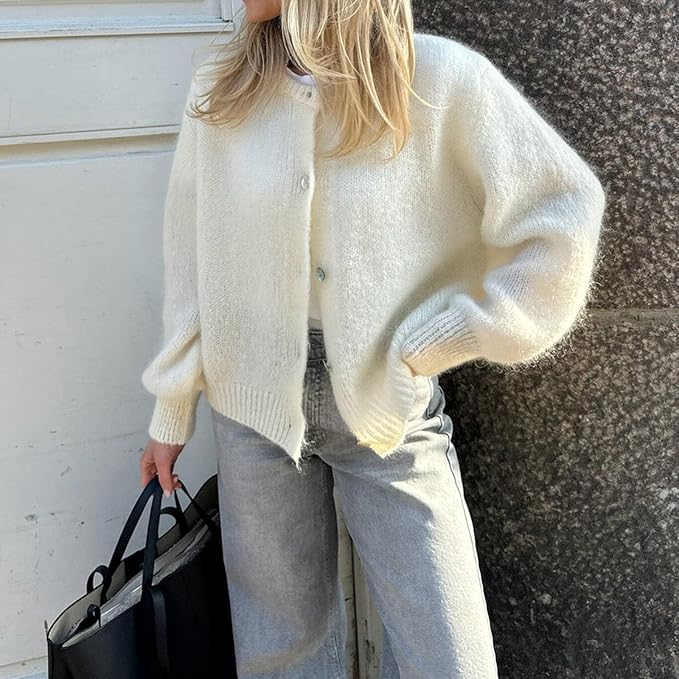 Cardigan court en tricot | Essentiel chic
