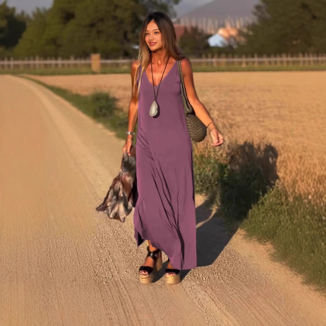 Robe à Bretelles Décolletée – L'Élégance Sensuelle au Quotidien