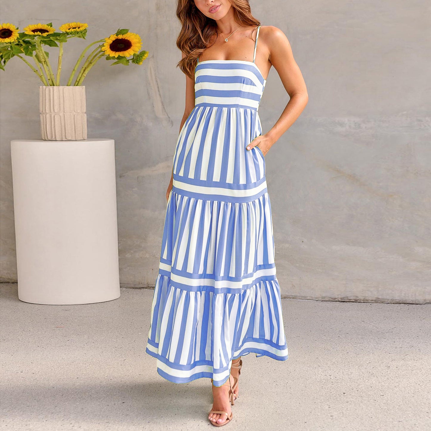 Robe Longue Rayée À Bretelles Avec Poches