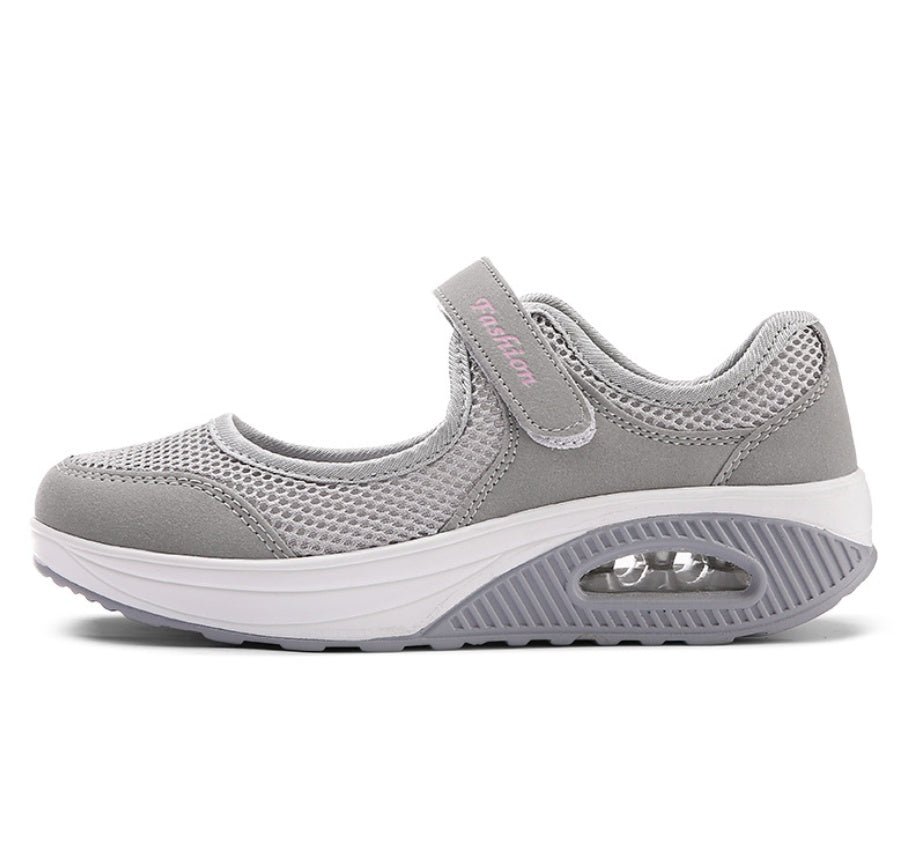 Chaussures antidérapantes et confortables pour femmes