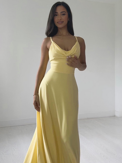 Robe Élégante Ajustée Col V Femme