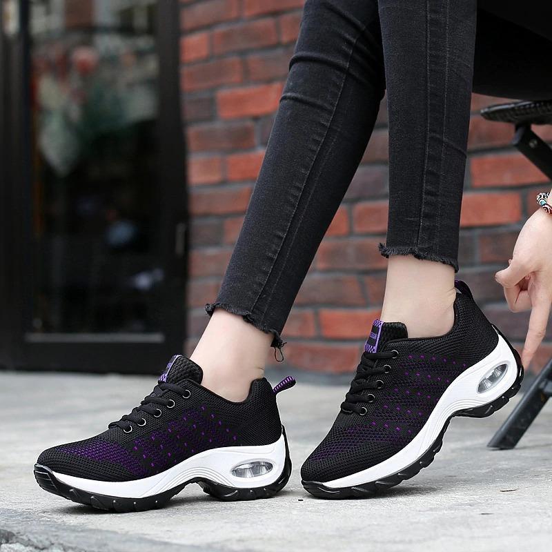 CHAUSSURES DE MARCHE ORTHOPÉDIQUES